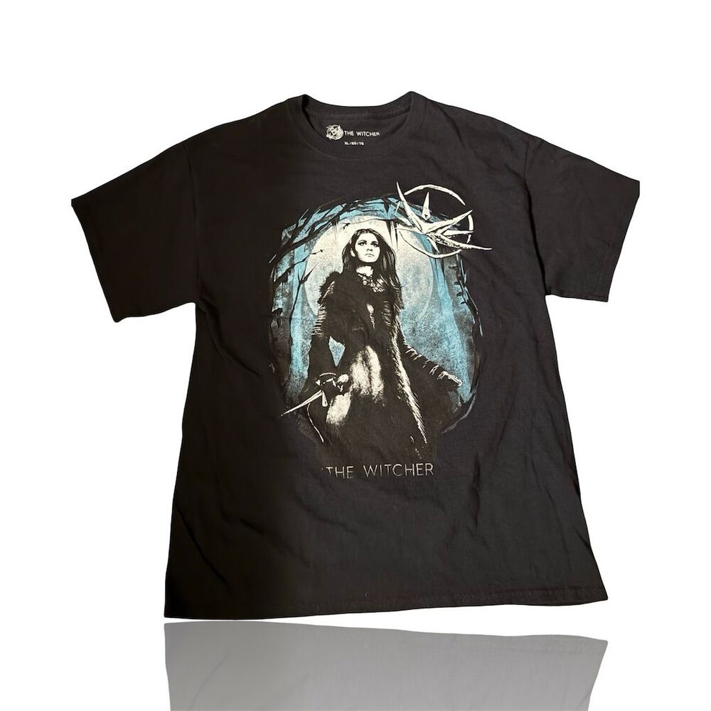 Hot Topic The Witcher Yennefer T-Shirt Unisex Black One Size: Netflix: Goth